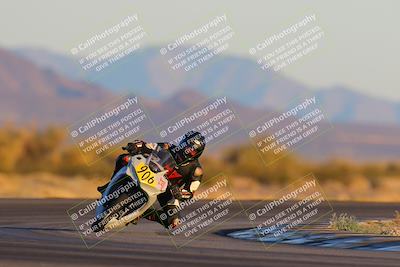 media/Jan-21-2023-CVMA (Sat) [[b9eef8ba1f]]/Race 13 500 Supersport-350 Supersport/